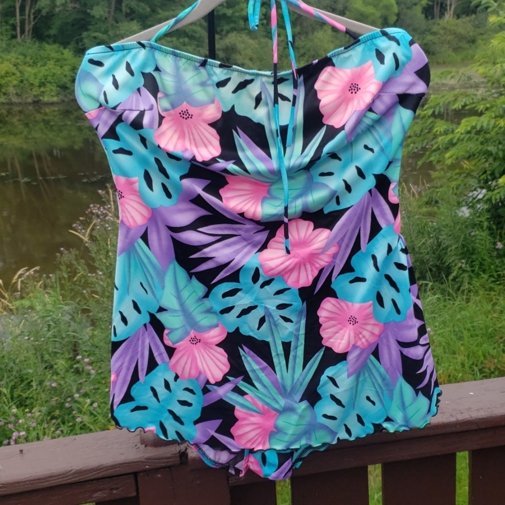 Slim-Allure Sz 18 One Piece Bathing Suit